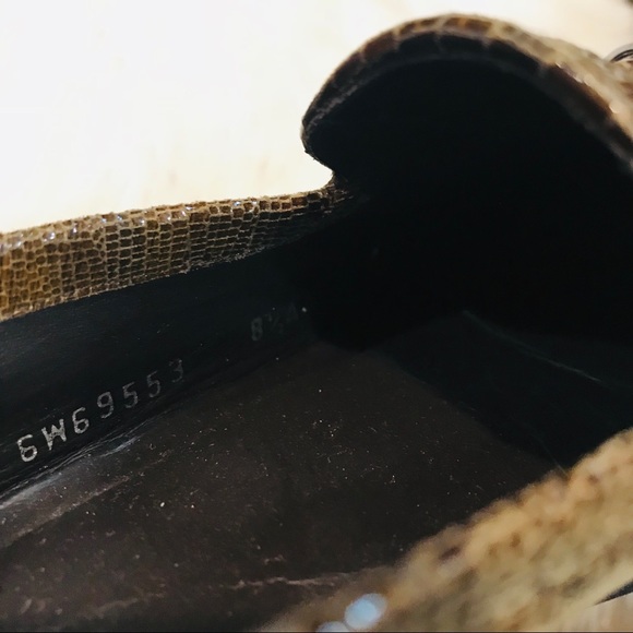 Stuart Weitzman Brown Embossed Loafers Sz 8.5AA - Picture 9 of 9